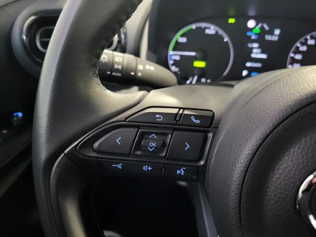 Toyota Yaris Basis Hatchback Hybride