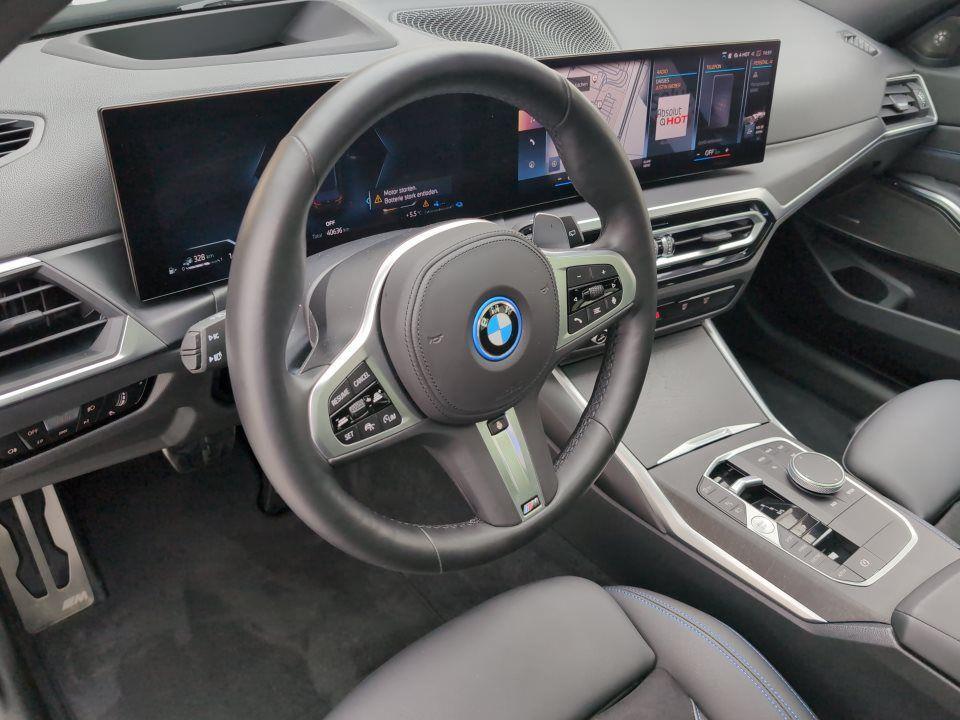 BMW 330 330e Touring xDrive