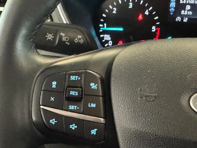 Ford Kuga Hybrid Titanium X