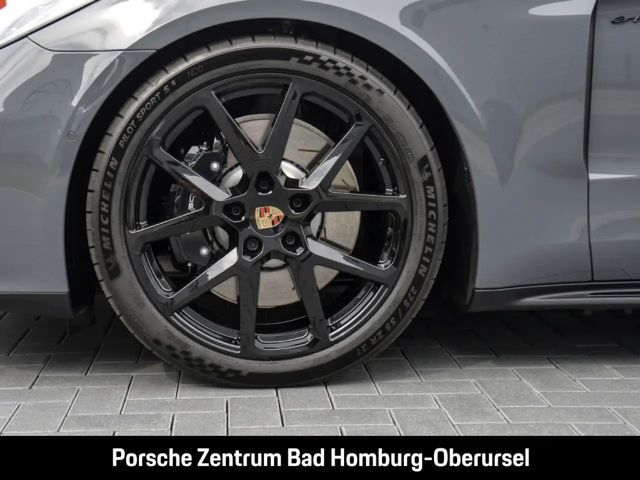 Porsche Panamera 4 E-Hybrid