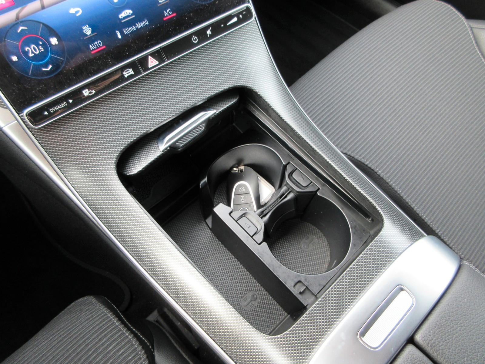 Mercedes-Benz C 200 AVANTGARDE Estate