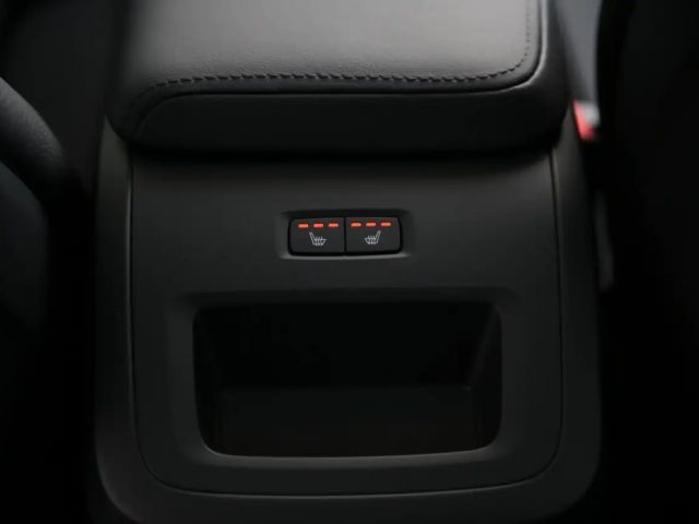 Volvo XC60 AWD Dark Plus