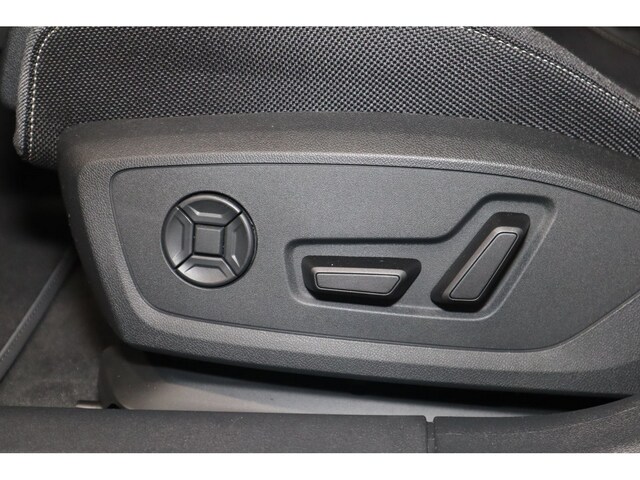 Audi A6 Quattro S-Tronic Sedan