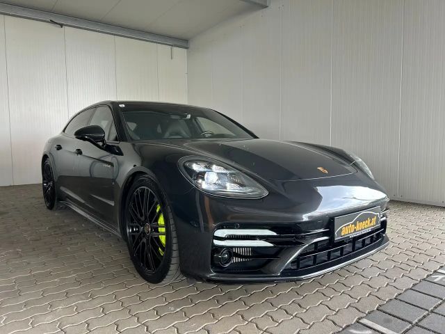 Porsche Panamera E-Hybrid S Turbo