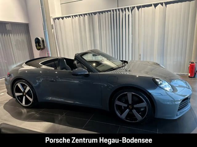 Porsche 992 Cabrio Carrera