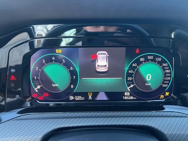 Volkswagen Golf 1.5 TSI Golf VIII R-Line