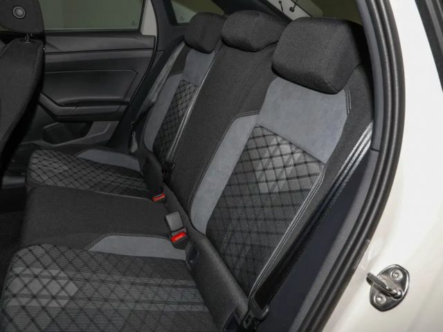 Volkswagen Taigo 1.0 TSI R-Line