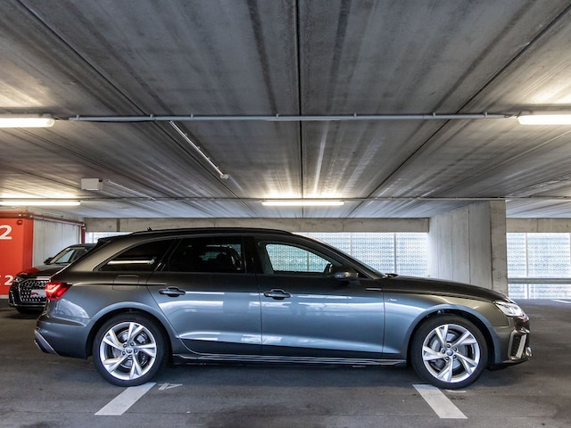 Audi A4 40 TFSI Avant Quattro S-Line S-Tronic