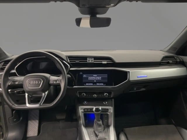 Audi Q3 35 TFSI S-Line