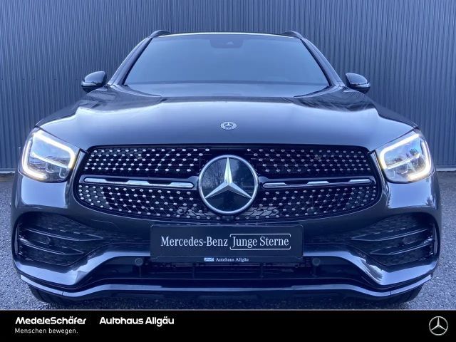 Mercedes-Benz GLC 300 4MATIC AMG Line