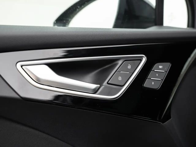 Audi Q4 e-tron Q4 45 e-tron Matrix/Pano/AHK/ACC/SONOS/uvm.