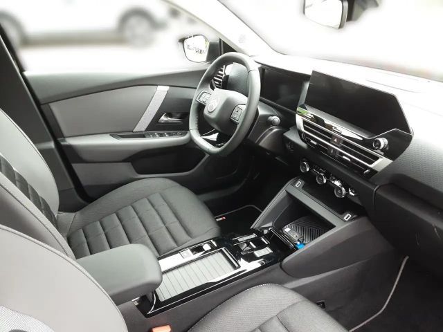 Citroën C4 MHEV 145 PS Aut. Collection