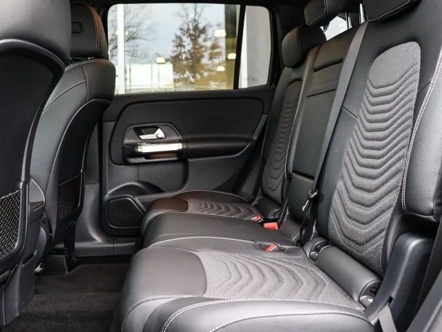 Mercedes-Benz GLB 200 4MATIC GLB 200 d