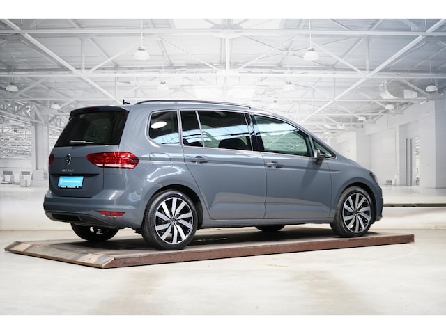 Volkswagen Touran 1.5 TSI Highline Style