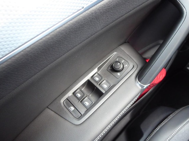 Volkswagen Touran 1.5 TSI