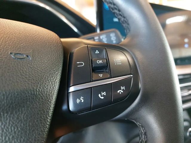 Ford Focus EcoBoost Titanium Wagon