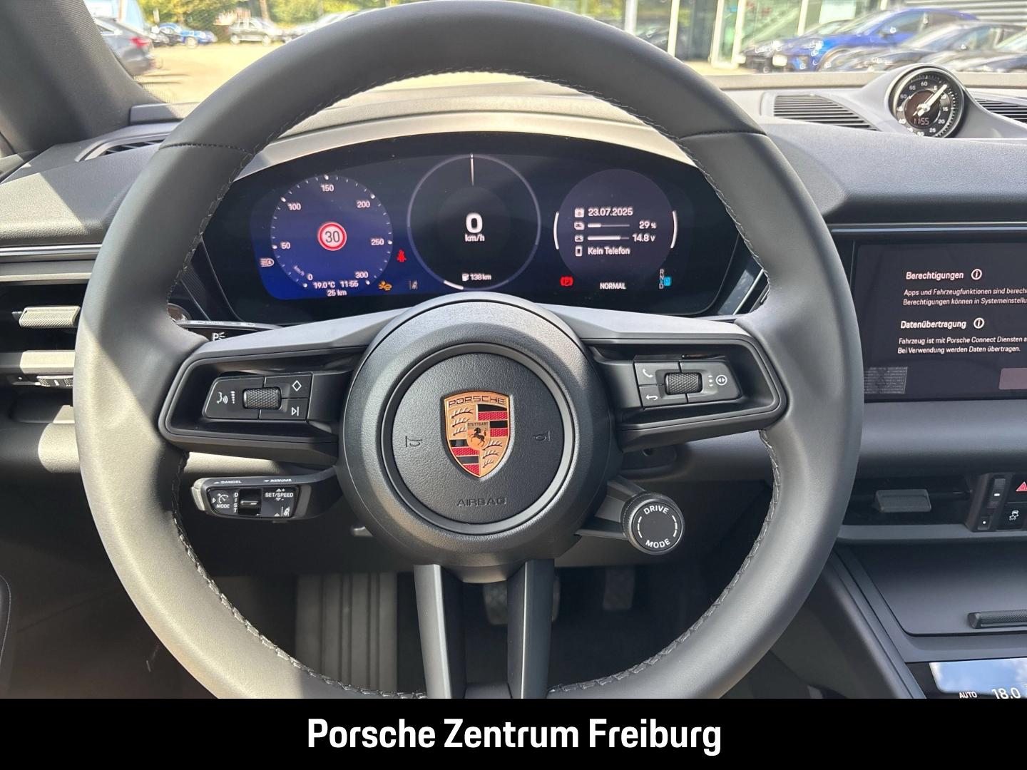 Porsche Macan Surround-View BOSE Abstandstempomat