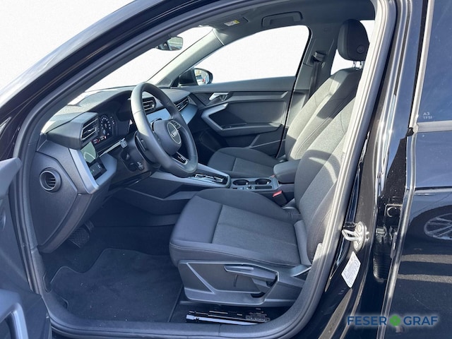 Audi A3 30 TFSI S-Tronic Sedan