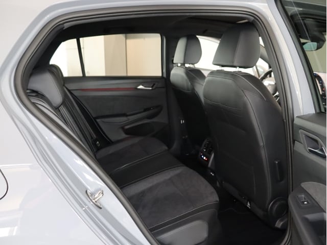 Volkswagen Golf 1.5 eTSI DSG Golf VIII