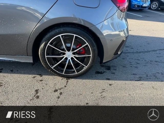 Mercedes-Benz A 35 AMG 4MATIC AMG Line