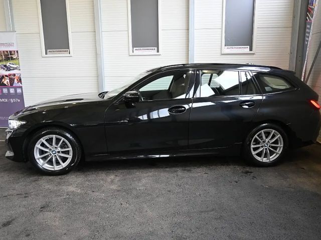 BMW 318 318d Touring