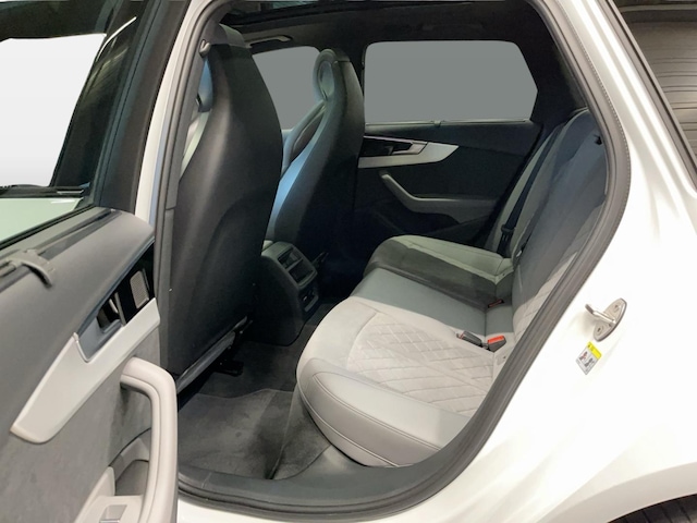 Audi A4 40 TFSI Avant S-Line S-Tronic