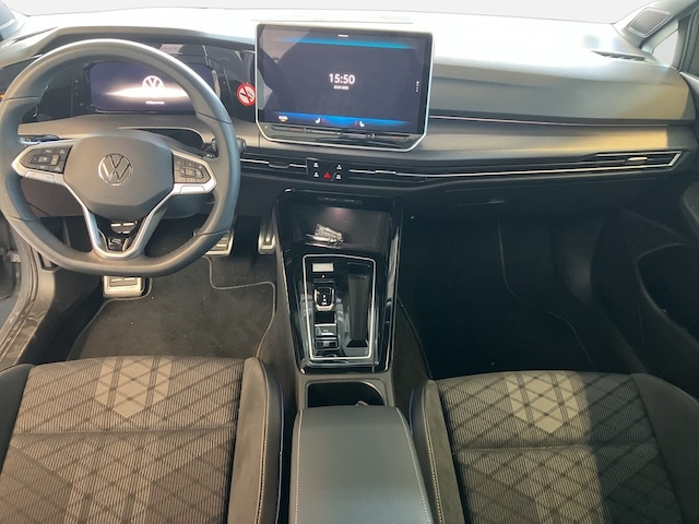 Volkswagen Golf 1.5 eTSI DSG Golf VIII R-Line