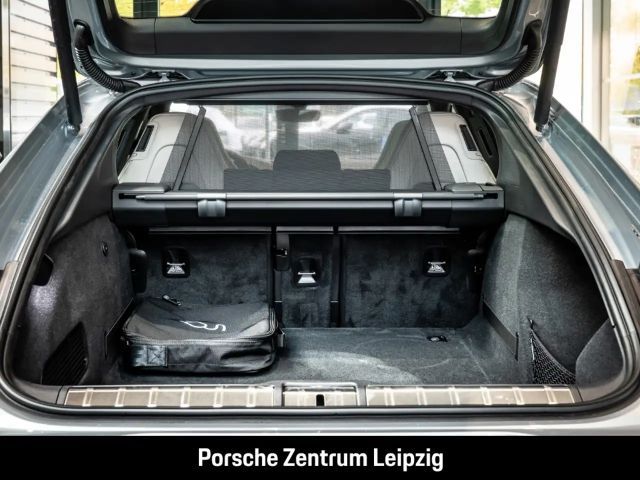 Porsche Panamera 4 E-Hybrid