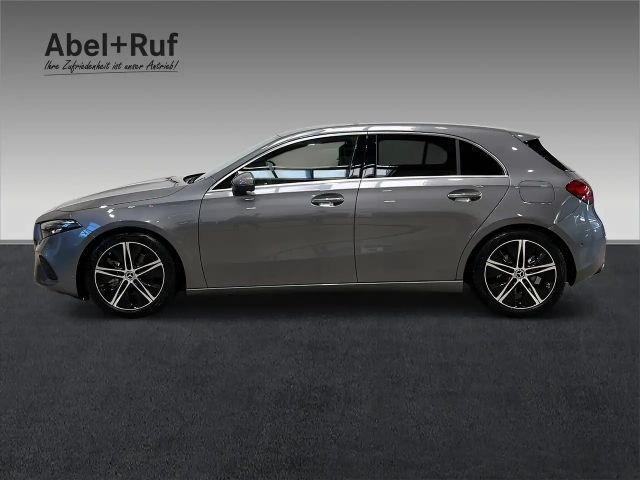 Mercedes-Benz A 220 4MATIC Progressive