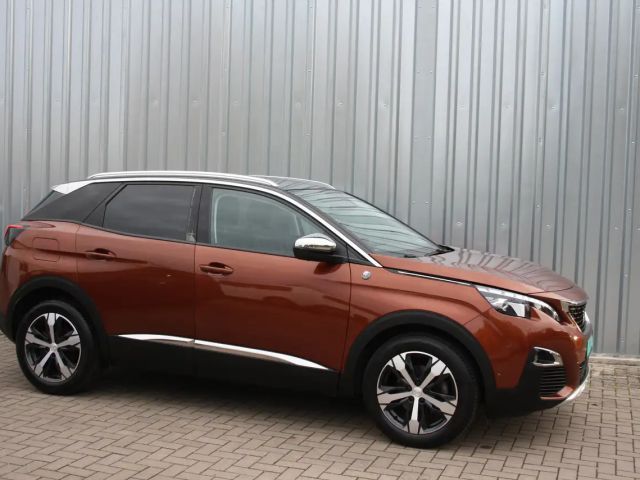 Peugeot 3008 Crossway EAT8 PureTech