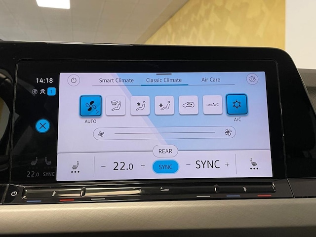 Volkswagen Golf 1.5 TSI Variant