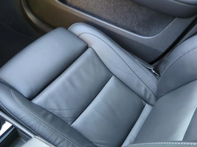 Volvo XC40 Dark Recharge T5 Ultimate