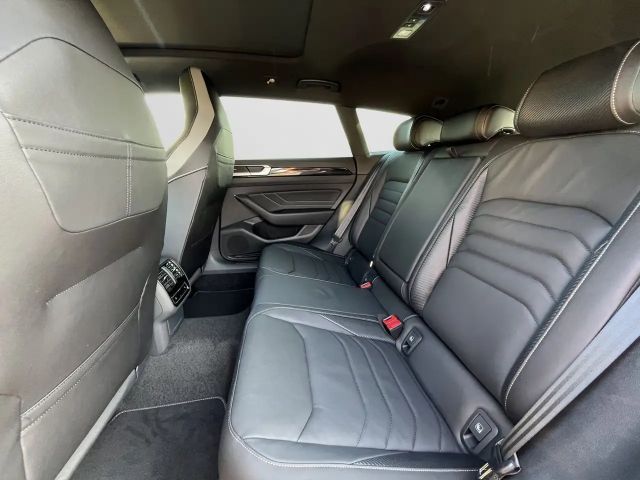 Volkswagen Arteon 2.0 TDI R-Line