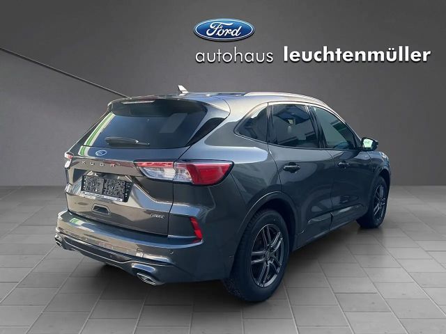 Ford Kuga Plug in Hybrid ST Line X