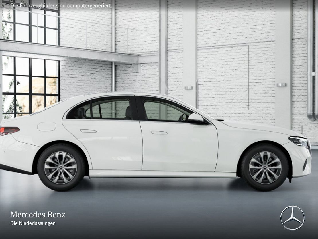 Mercedes-Benz E 200 AVANTGARDE Sedan