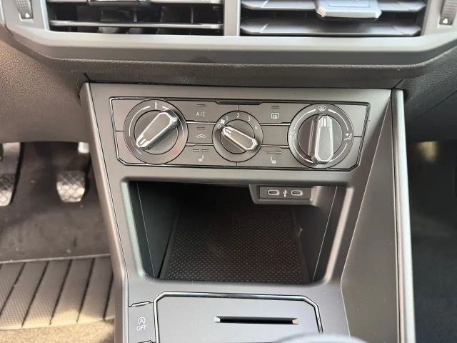 Volkswagen Polo 4Me TSI