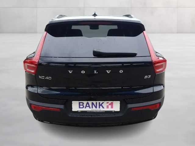 Volvo XC40 Dark Plus