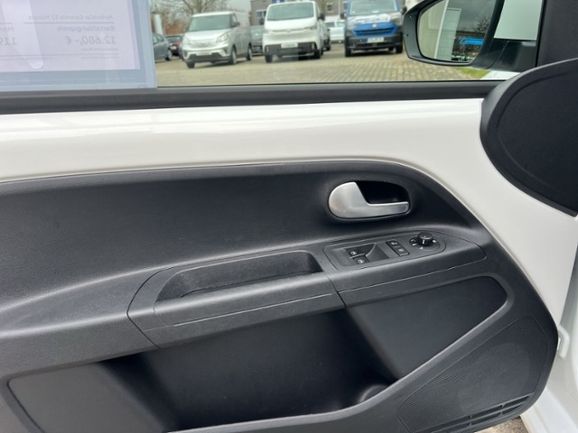 Volkswagen up! up! 1.0, 4 Türen, Klima, Kamera
