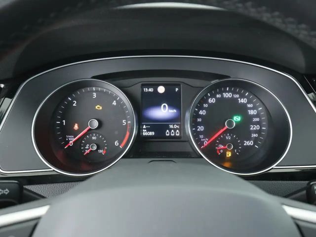 Volkswagen Passat 2.0 TDI Business DSG Variant