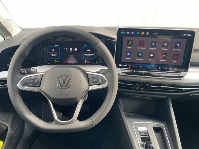 Volkswagen Golf 1.5 eTSI DSG Golf VIII