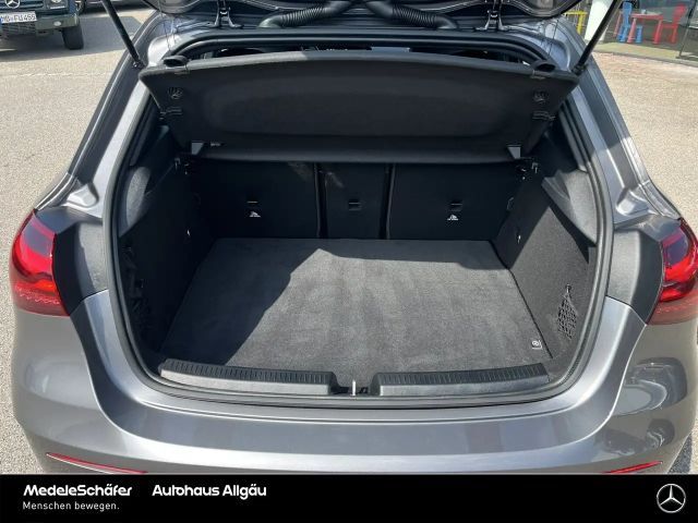 Mercedes-Benz A 200 AMG Line