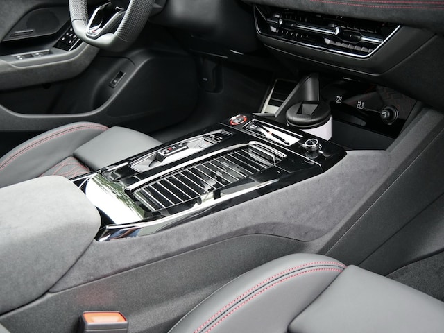 Audi A6 e-tron Avant Quattro