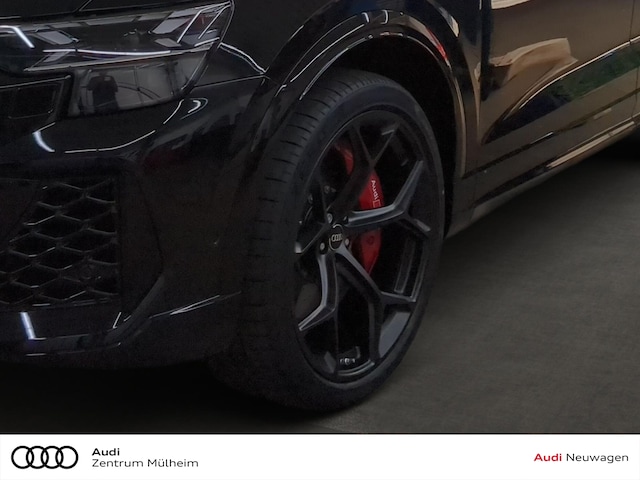 Audi RS Q8 Performance Quattro