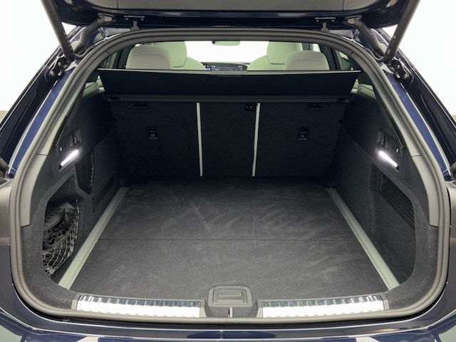 Audi A6 Avant Quattro S-Tronic