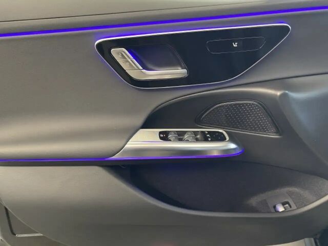 Mercedes-Benz E 200 AVANTGARDE Estate