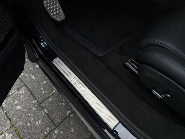 Ferrari Purosangue *Embleme*PDC*Klima*Leder*