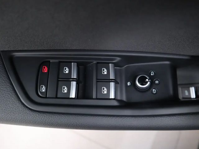 Audi A4 40 TFSI S-Line