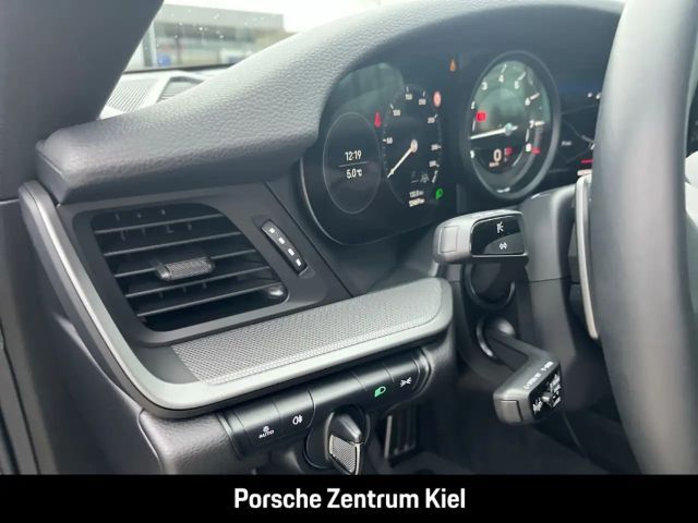 Porsche 992 Carrera Coupé