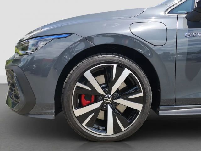 Volkswagen Golf GTE eHybrid