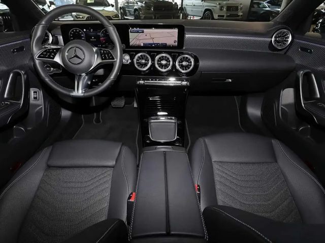 Mercedes-Benz CLA 180 Coupé